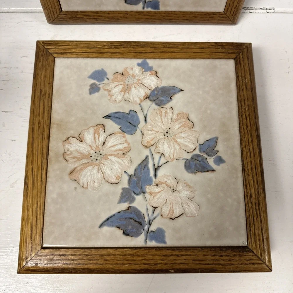 Lot If 2 Trivet 10
